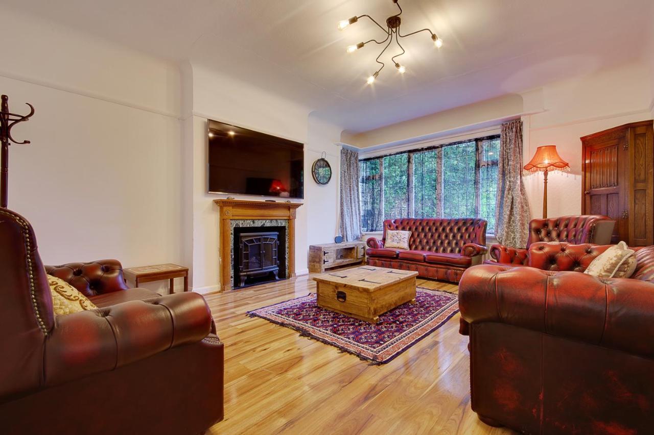 Cragside Villa With Hot Tub Борнмут Екстер'єр фото